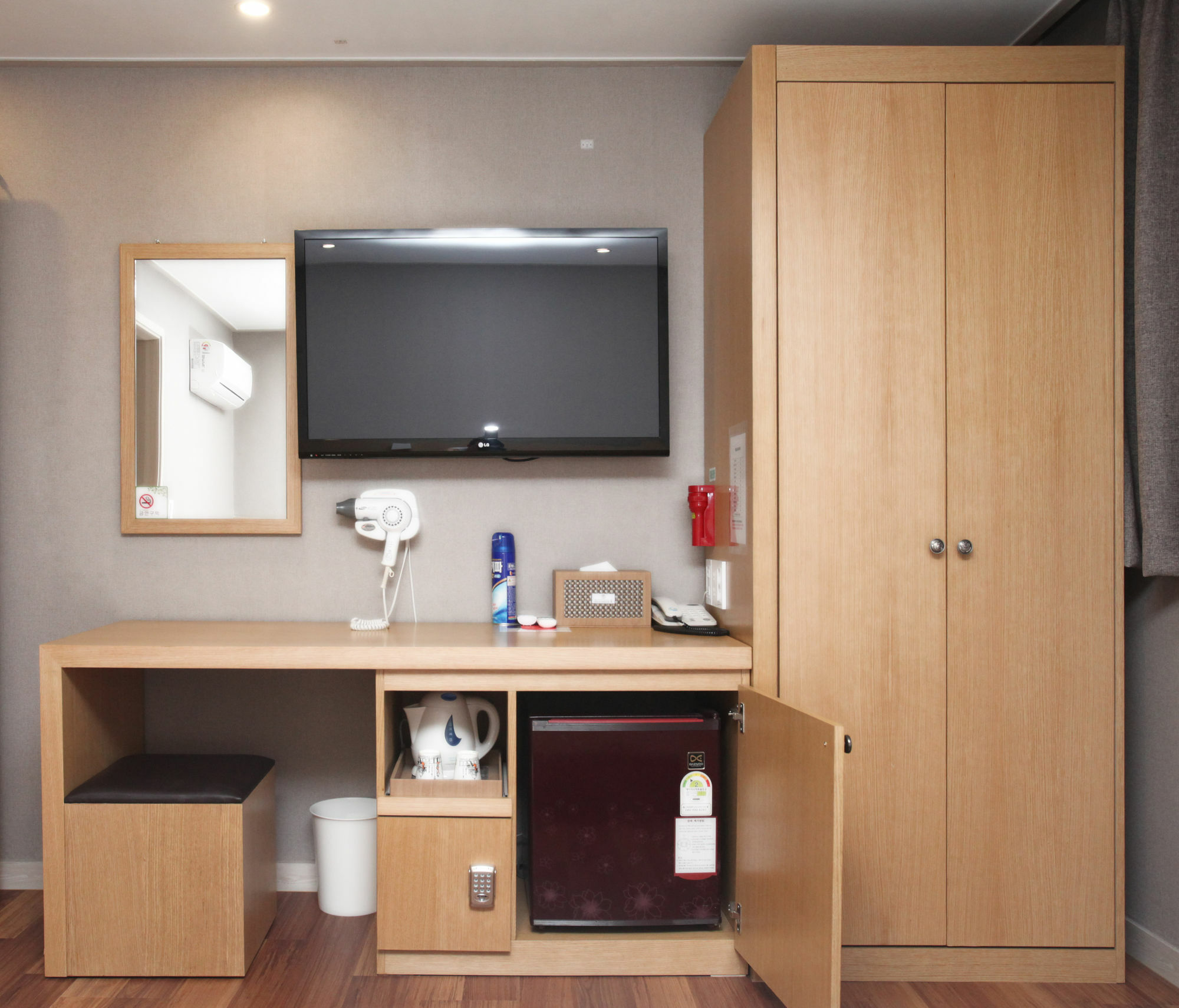Business Hotel Haeundae S Puszan Kültér fotó